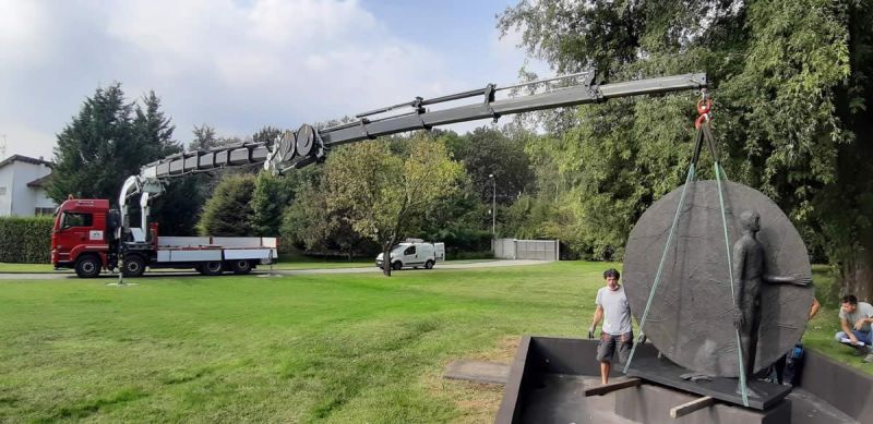 autocarro con gru noleggio vendita 2