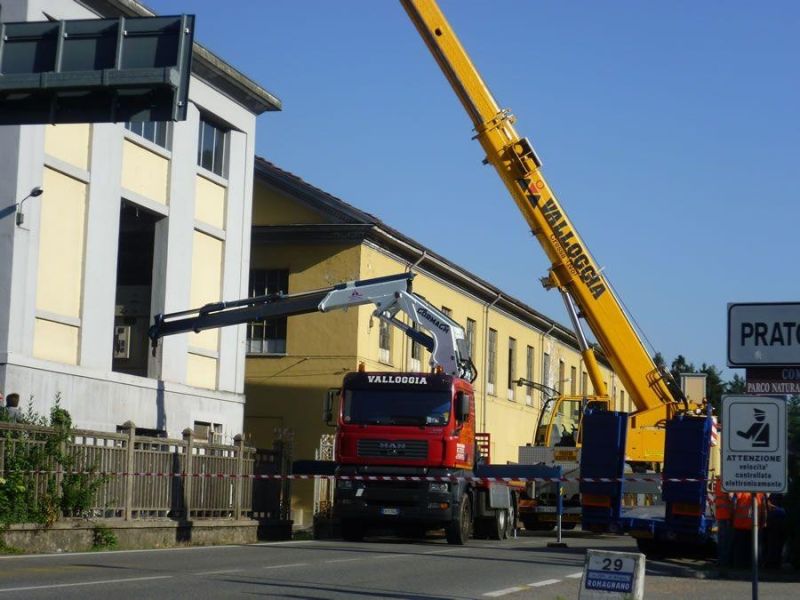 noleggio autocarri gru trasporti speciali 8