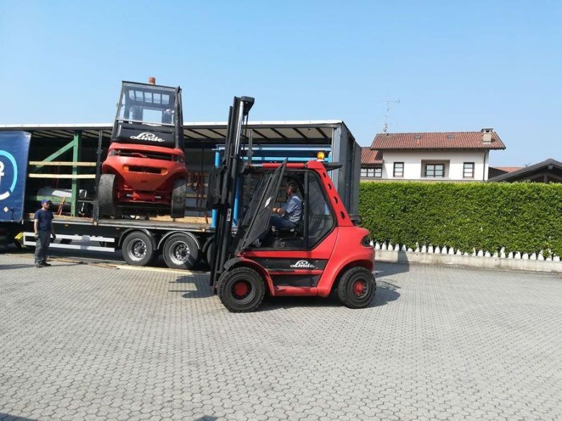 noleggio carrelli elevatori 4