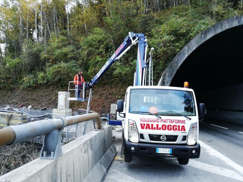 noleggio piattaforma aerea milano