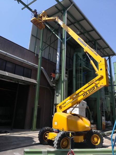 piattaforme aeree noleggio vendita 2